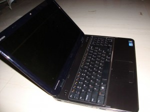 Dell Inspiron 15R Notebook - Open view Dell Inspiron 15R Notebook - Open view