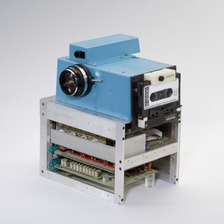 Kodak first Digital Camera 1975