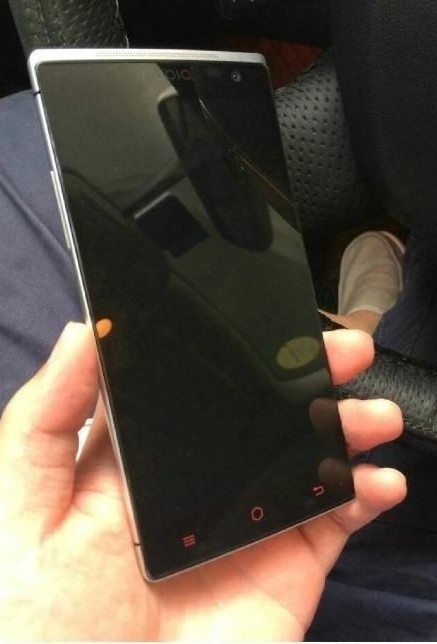 ZTE Nubia Z7 leaked shots