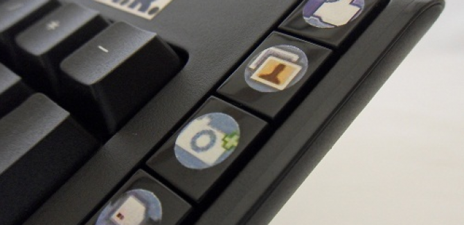 Facebook Keyboard - Right side view